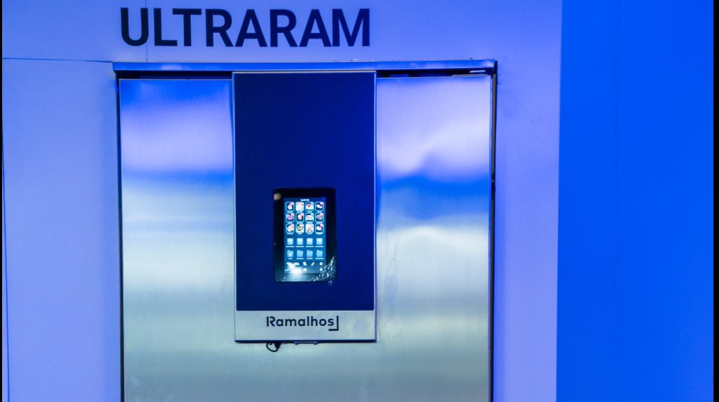 Ultracongelador Ultraram da Ramalhos com painel touch